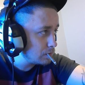 Meet your Posher, Troy